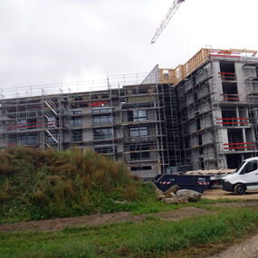 Neubau Wohngebauede Buerogebaeude in Singen - Baufortschritt