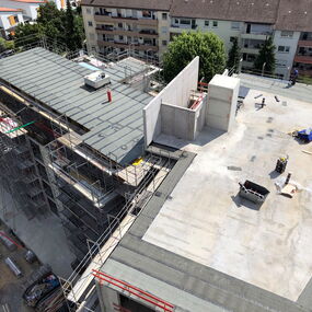 Neubau Wohngebauede Buerogebaeude in Singen - Baufortschritt