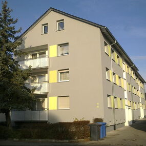 Energetische Sanierung - Aussenansicht Mehrfamilienhaus